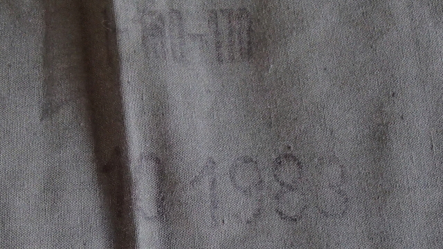 1983年製ポーランド軍テントの印字