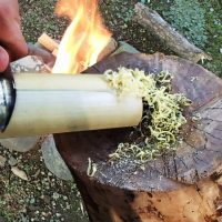 竹で火口（ほくち、ティンダー）と焚き付けを作る