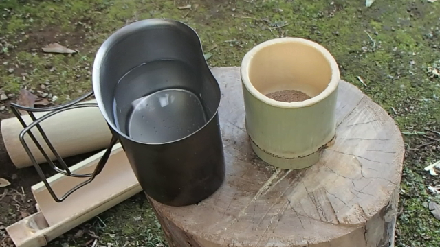 竹湯呑みとキャンティーンカップ